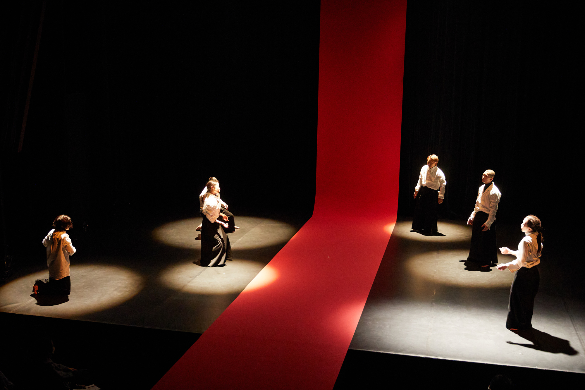 神戸・長田の商店街を舞台に、森山未來×国内ダンス<br>留学７期生『Re:Incarnation in Nagata』が開催。
