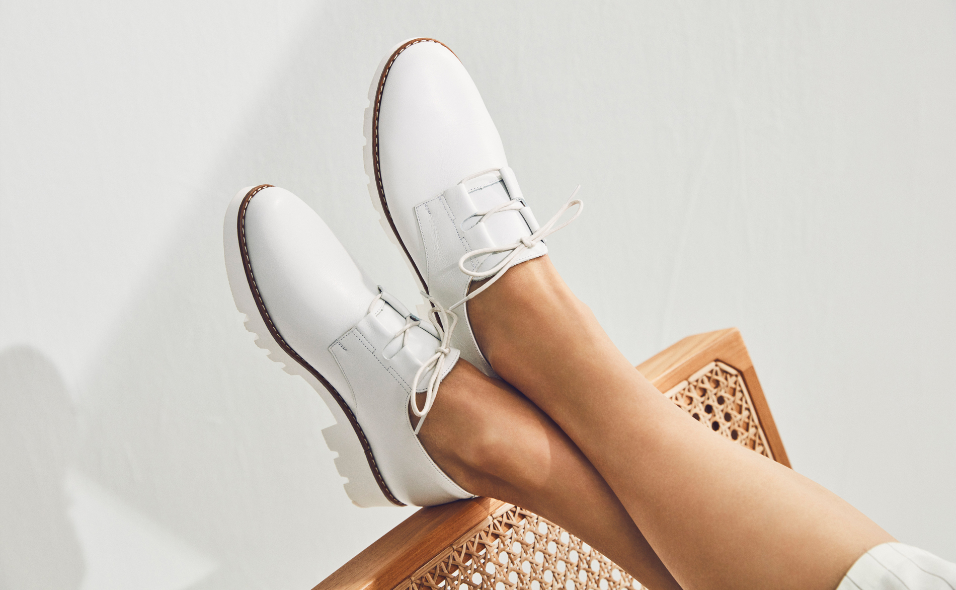 RUNWALK MIDDLE HEEL SERIES