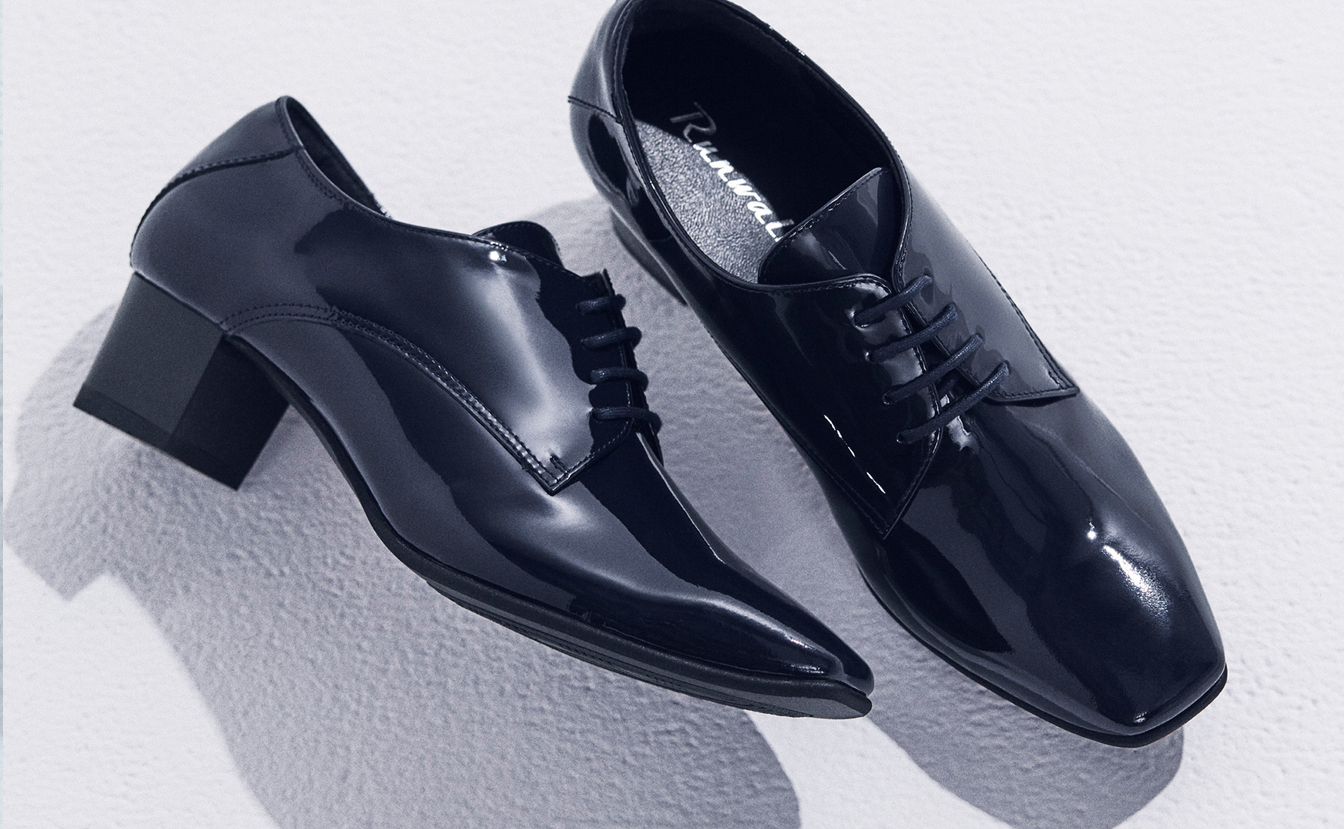 RUNWALK MIDDLE HEEL SERIES