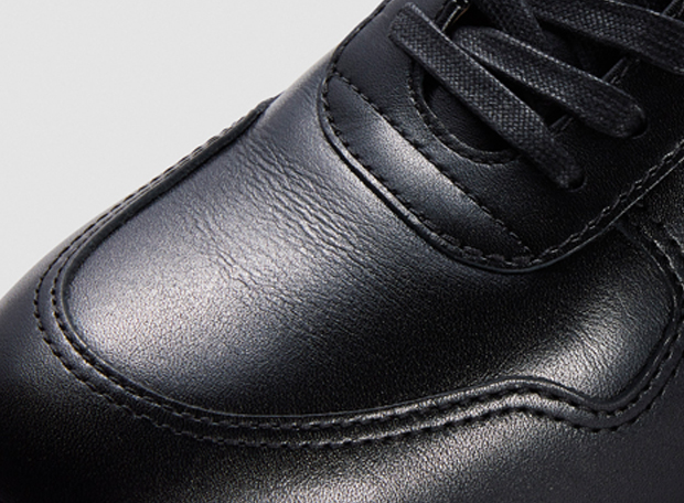 RUNWALK SNEAKER SERIES