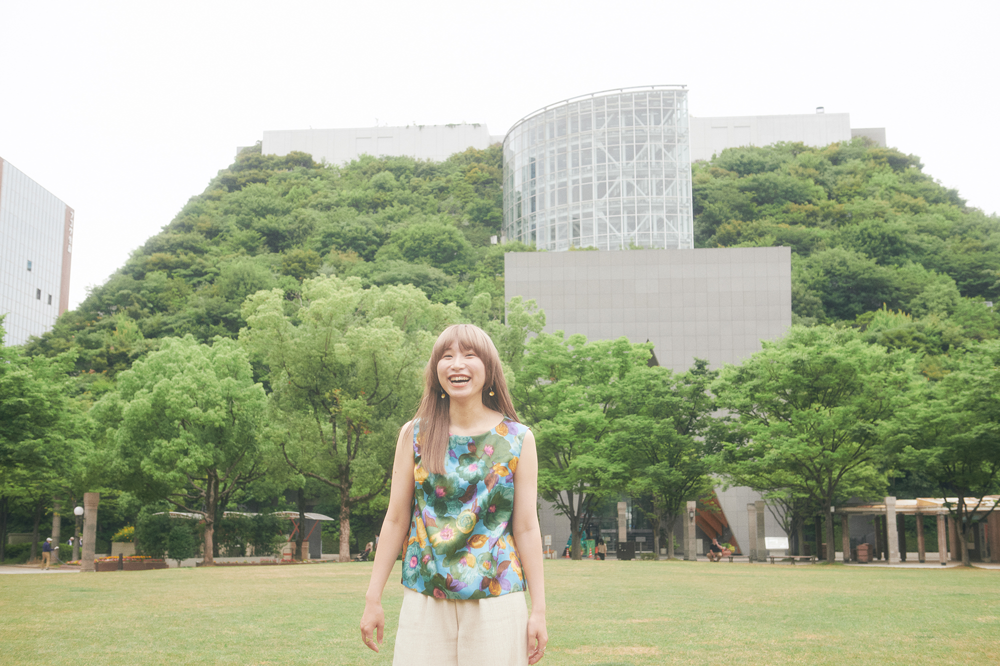 人の数だけ、違った歩き方がある。<br>  人の数だけ、歩く理由がある。<br>  WALKS-石川由佳子編-