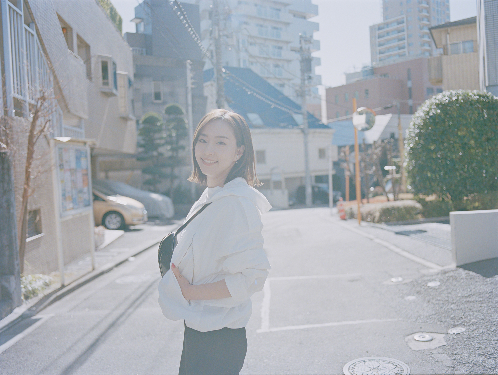 人の数だけ、違った歩き方がある。<br> 人の数だけ、歩く理由がある。<br> WALKS -石川佳純編-