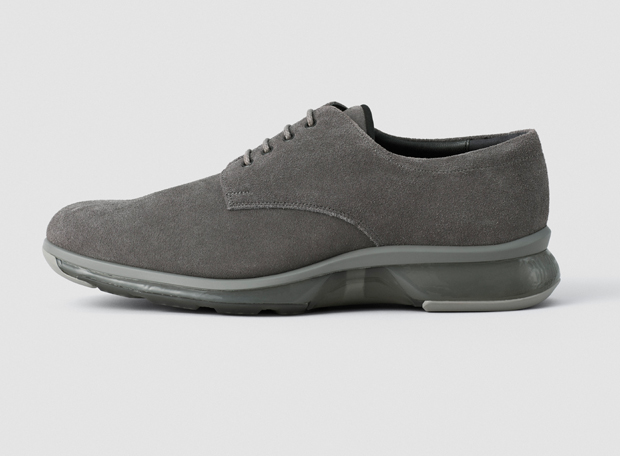 RUNWALK LEAD SERIES
