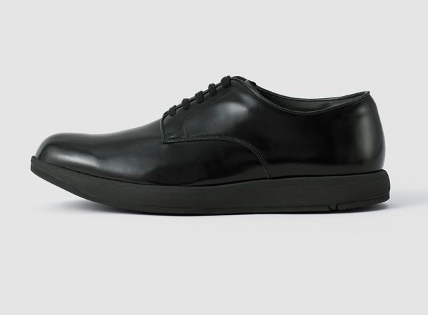 RUNWALK TRAD SNEAKER SERIES