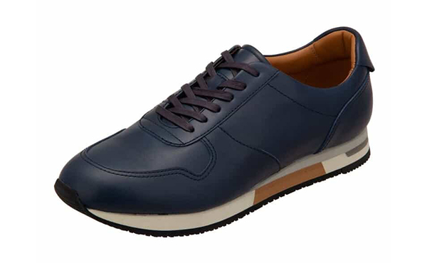 RUNWALK SNEAKER SERIES