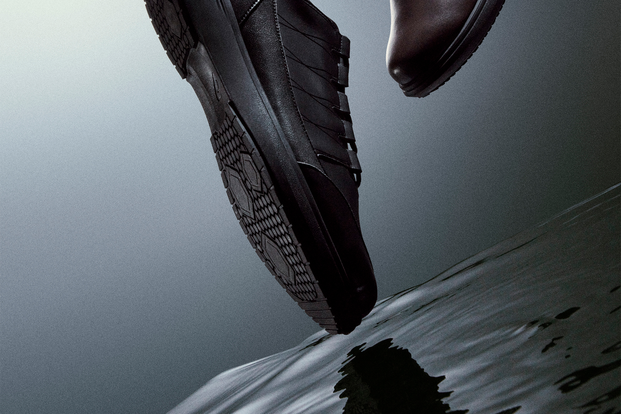 RUNWALK GORE-TEX SERIES