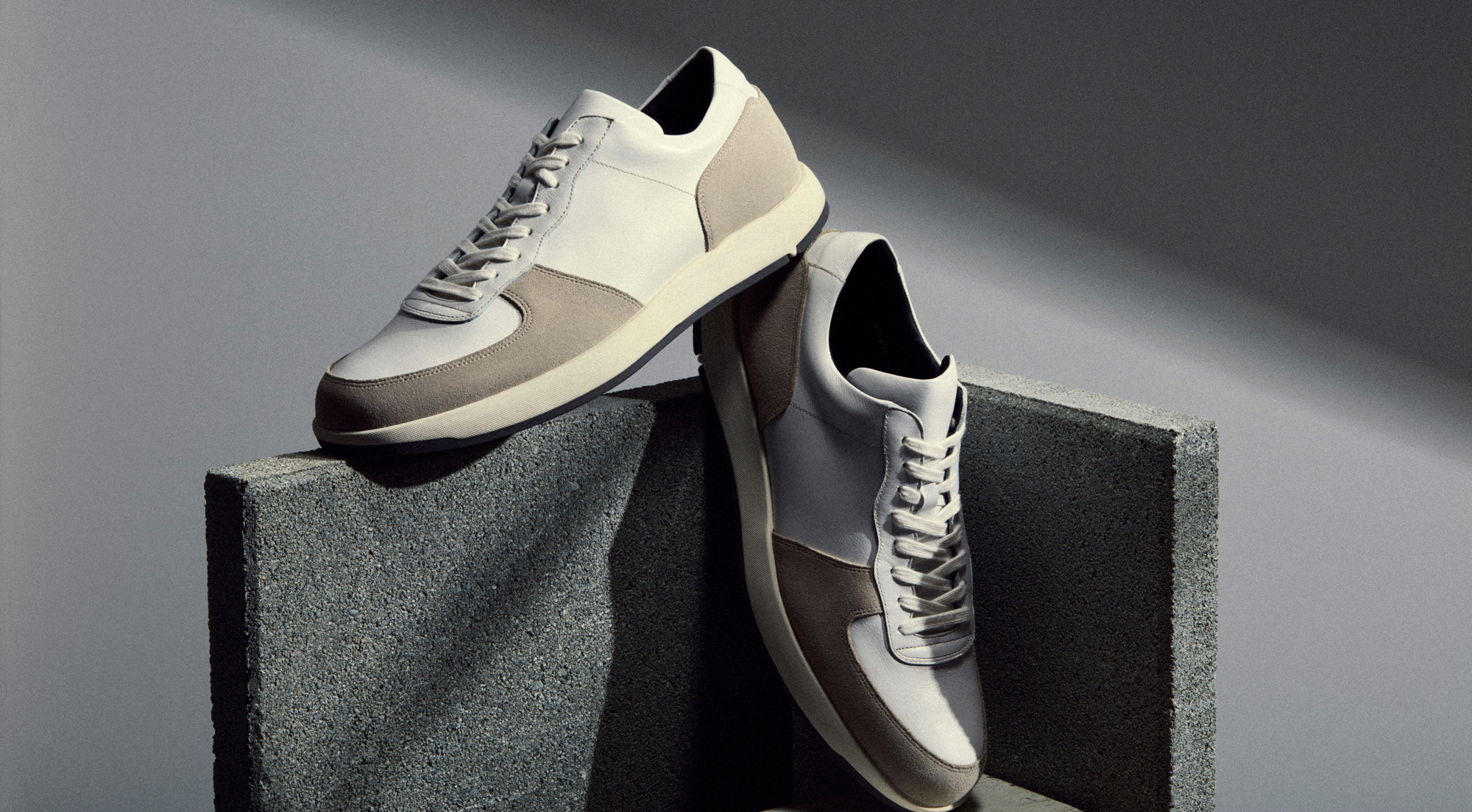 RUNWALK TRAD SNEAKER SERIES